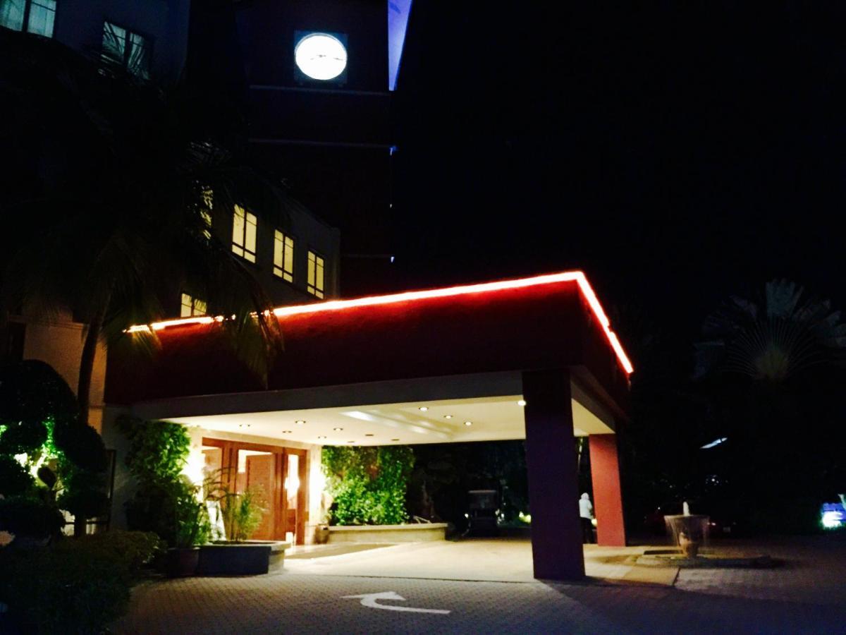 Langkawi Lagoon Ocean Resort Pantai Cenang  Exterior photo