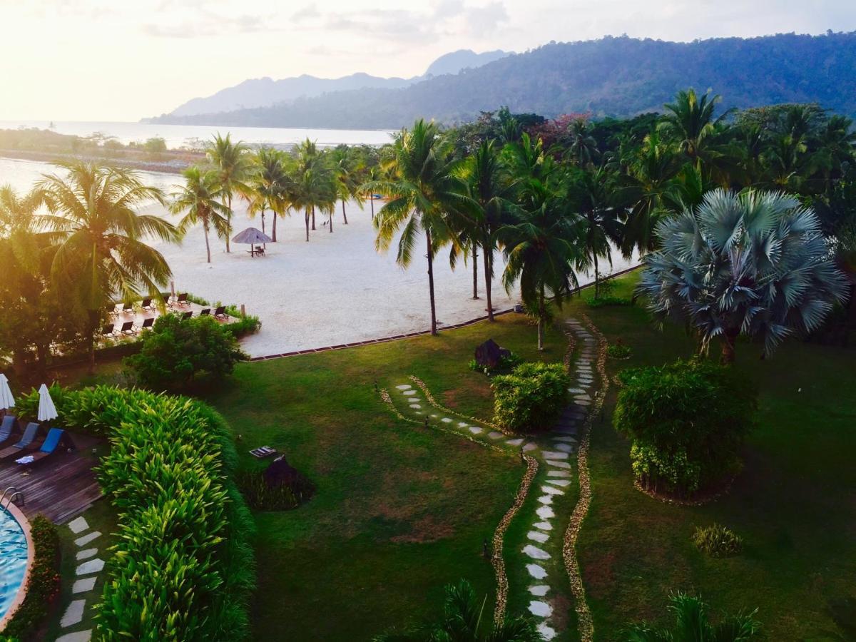 Langkawi Lagoon Ocean Resort Pantai Cenang  Exterior photo